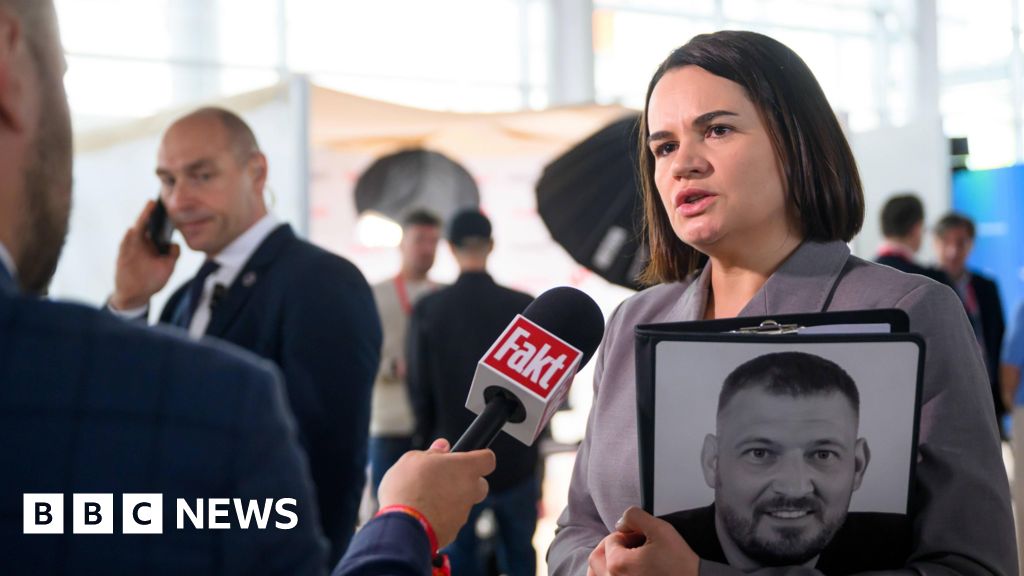 Belarus opposition leader's husband freed from prison