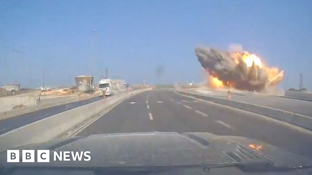 Watch: Iranian missile blast caught on dashcam in Israel