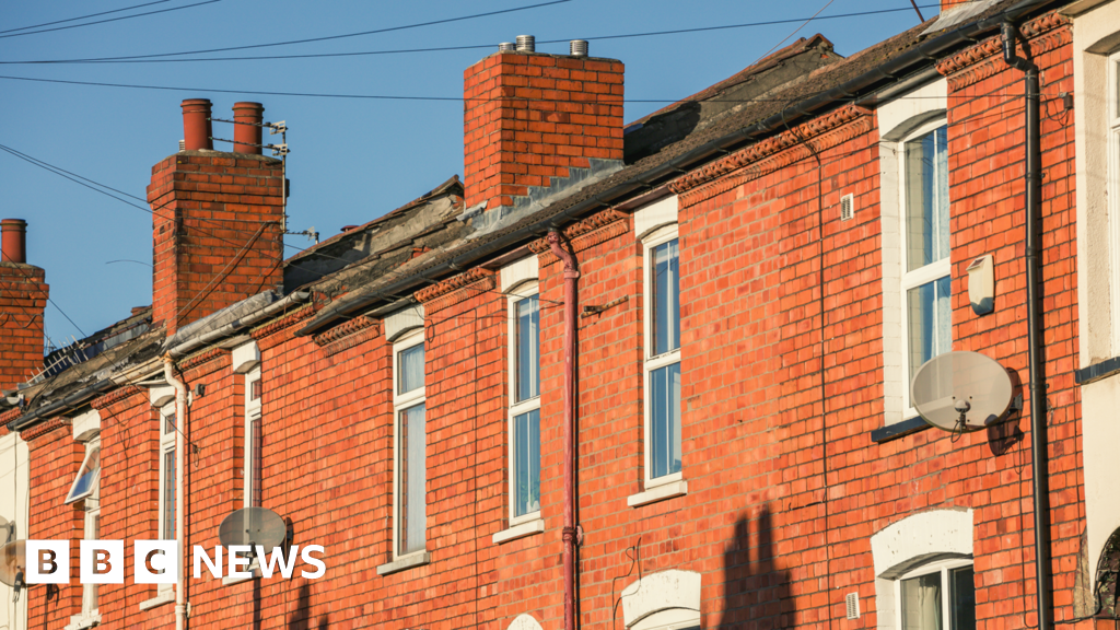 Labour to shift council funding to poorer areas