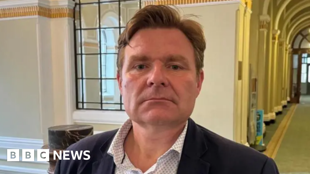 Birmingham bin strike: Unite accused of 'targeting' school linked to councillor