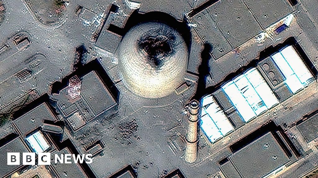 Israel strikes unfinished Arak heavy water reactor in Iran
