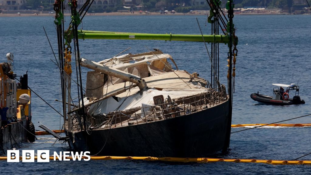Sunken Bayesian superyacht raised from seabed near Sicily