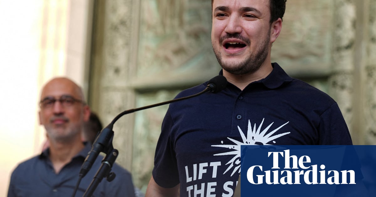 Mahmoud Khalil renews devotion to Palestinian freedom at New York rally