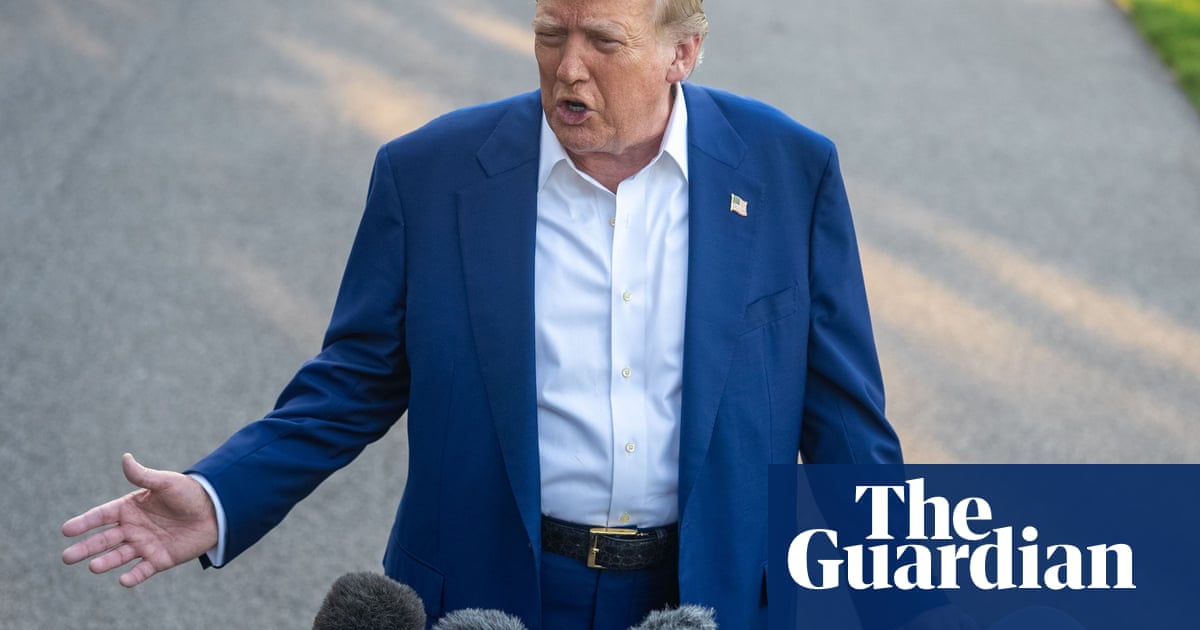 Trump considers forcing journalists to reveal sources who leaked Iran report