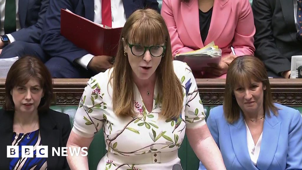 Welfare vote will go ahead says Rayner, despite rebellion