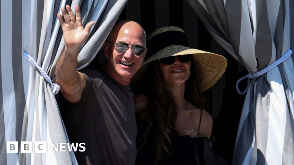 Venice divided as lavish Bezos wedding brings glamour and protests