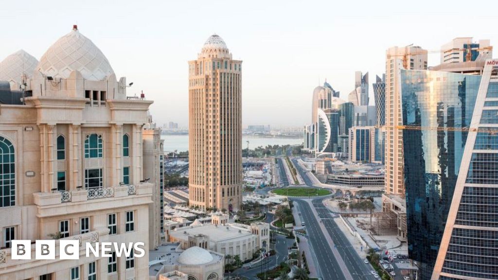 US and UK tell citizens in Qatar to shelter in place
