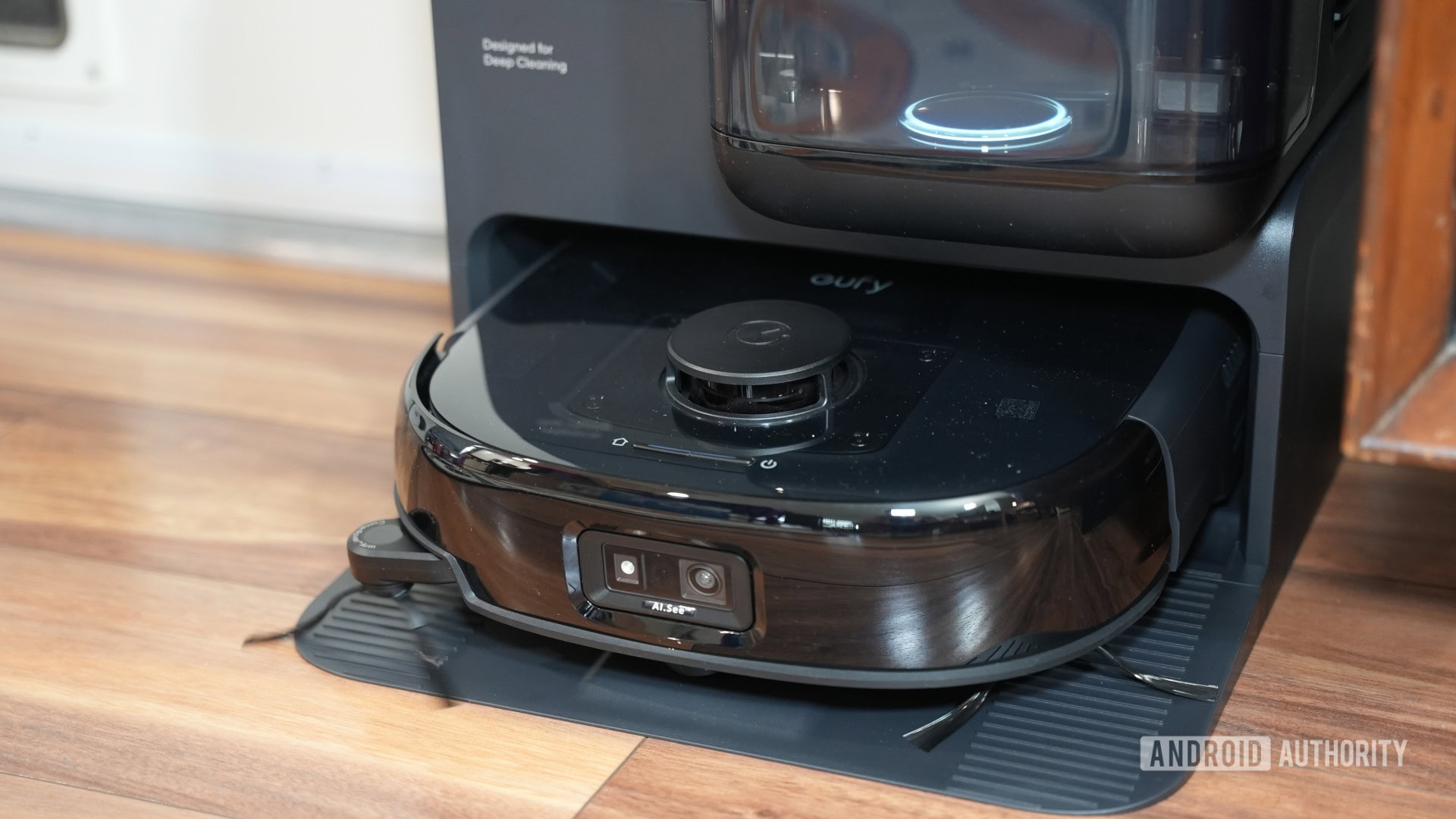 The eufy Omni E28 is a handy 2-in-1 robot vacuum and deep cleaner