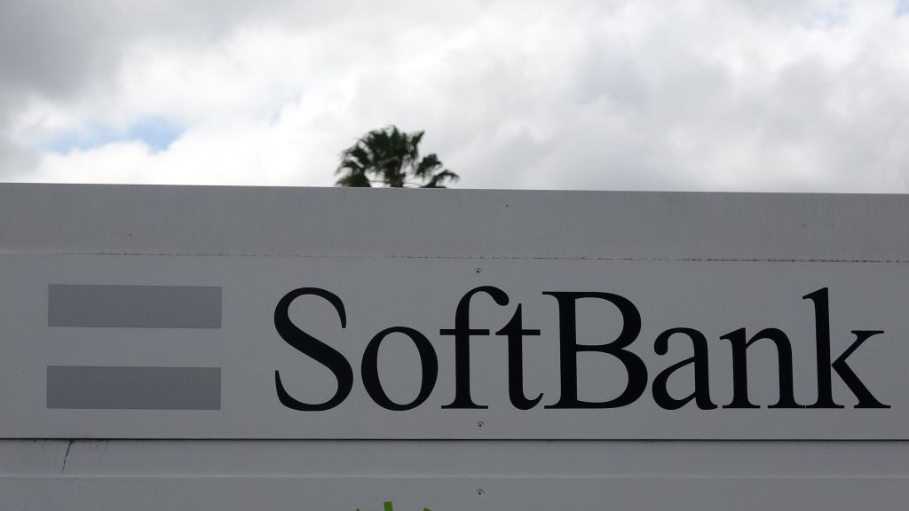 SoftBank reportedly looking to launch a trillion-dollar AI and robotics industrial complex