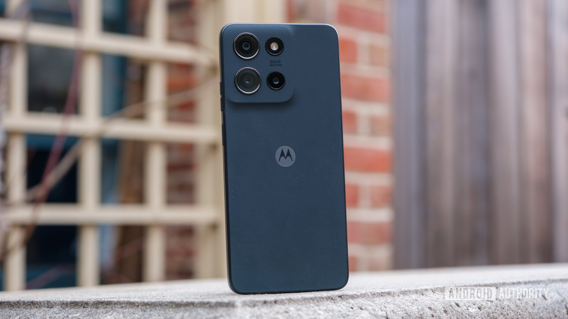 Motorola Moto G 5G 2025 rear hero