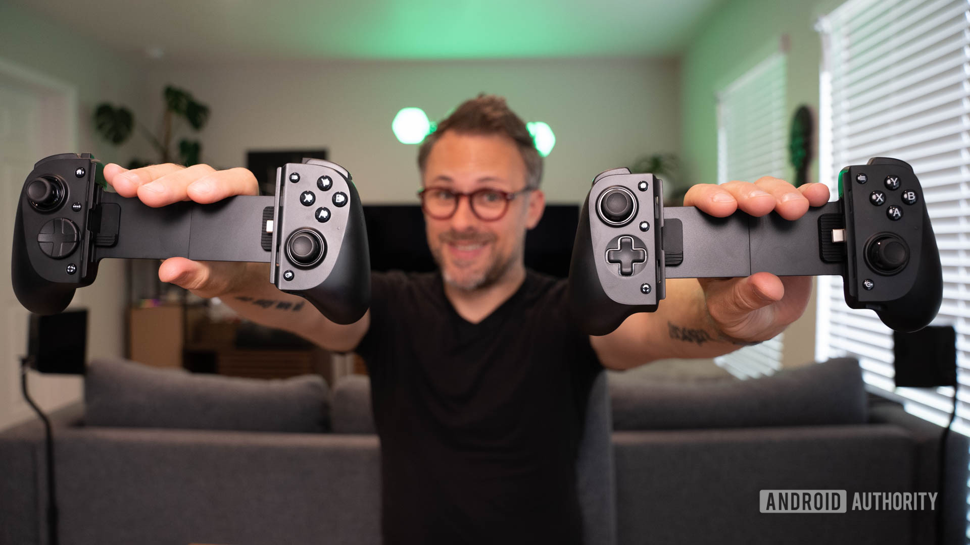 I love the Kishi V3 Pro, but the Razer Tax is real