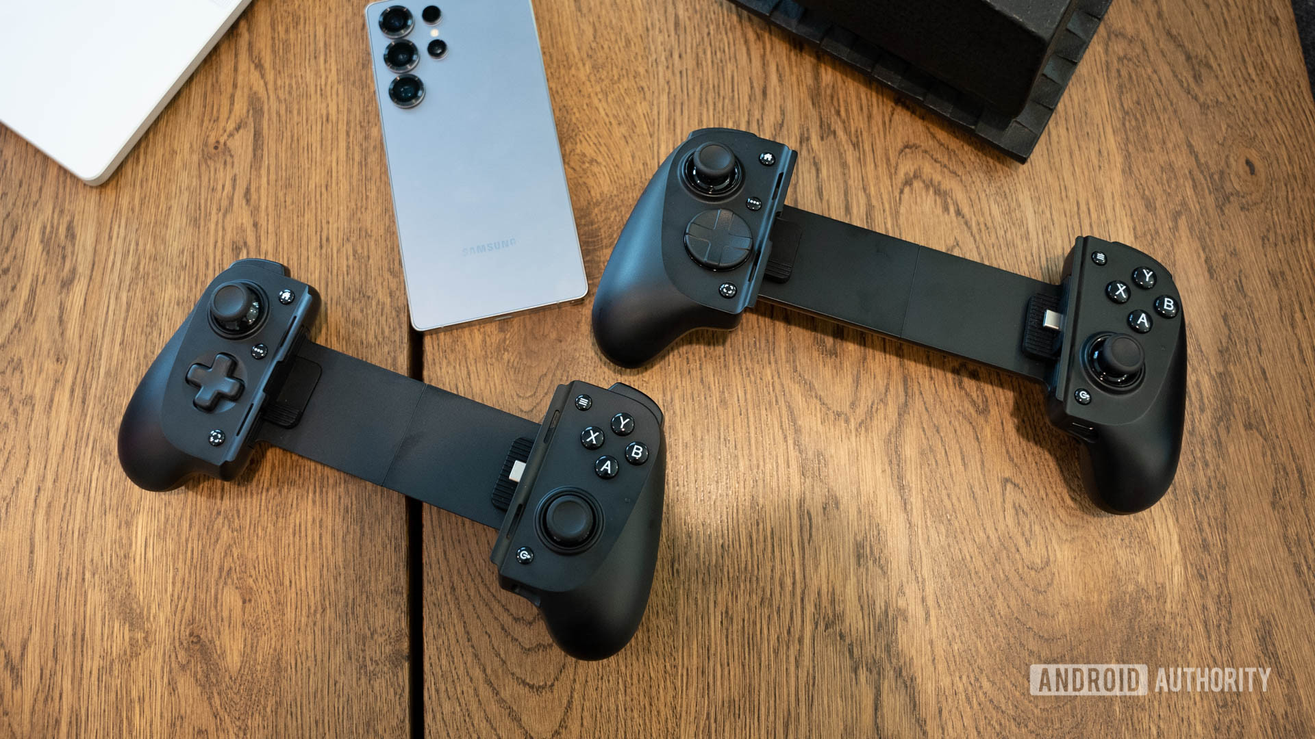 Razer Kishi V3 family gives you three choices for your next mobile controller