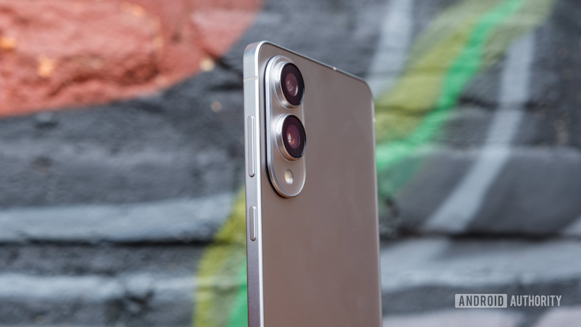 Samsung Galaxy S25 Edge sales are going exactly how you expected