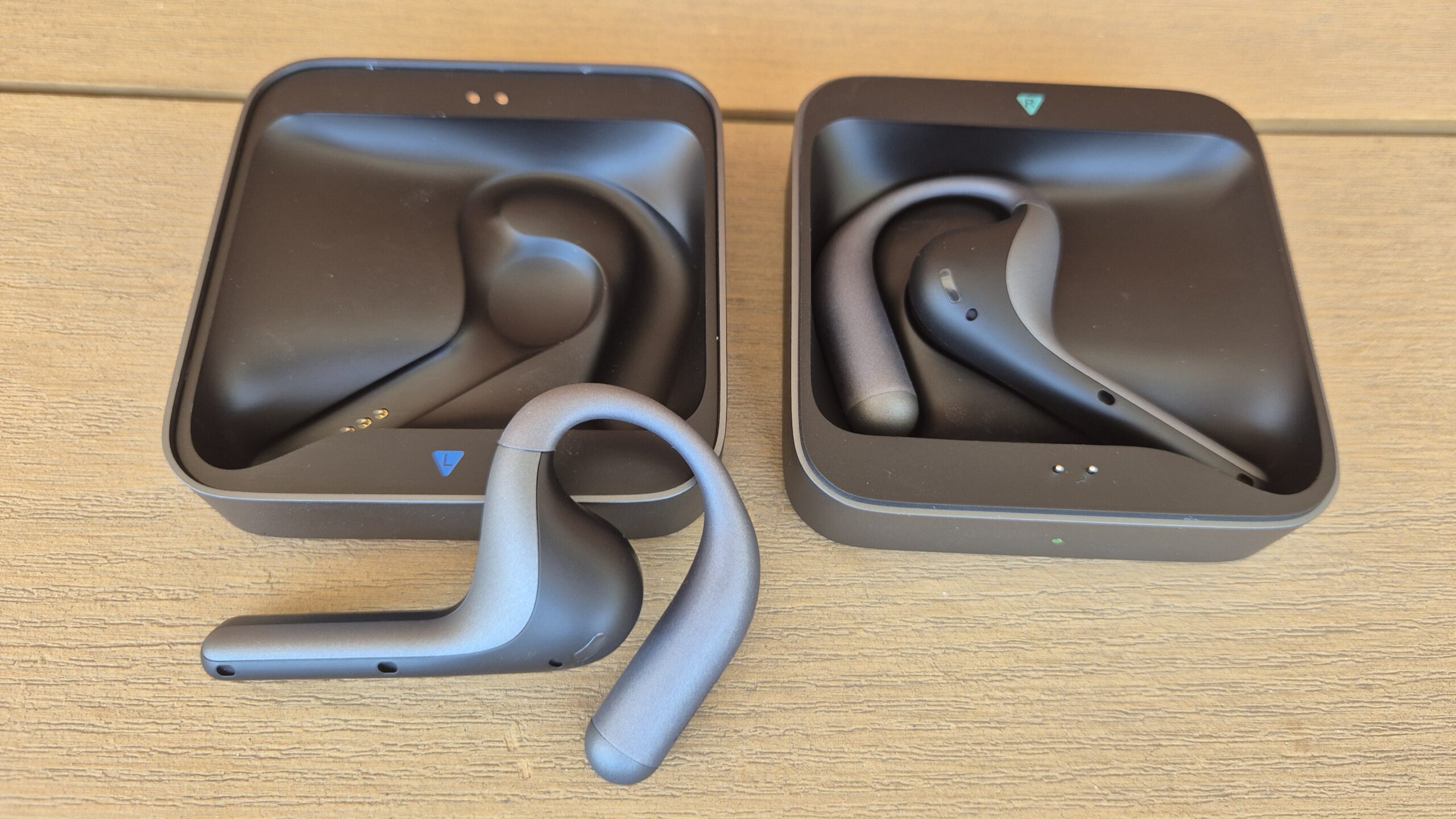 Timekettle W4 Pro vs Google Translate: Is premium hardware a step up from the free app?