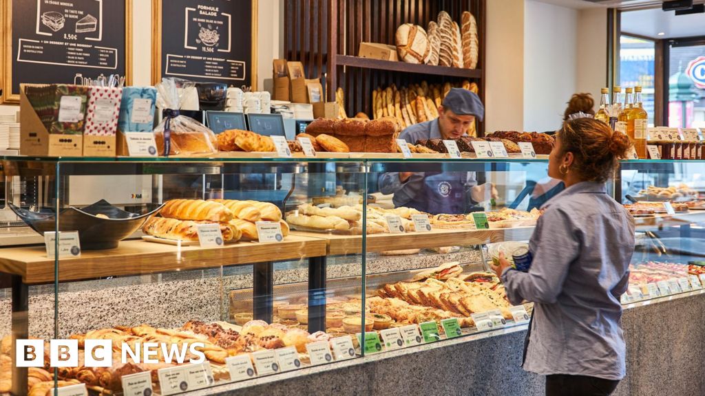 Paris Baguette: The Korean bakery that wants to make croissants less French
