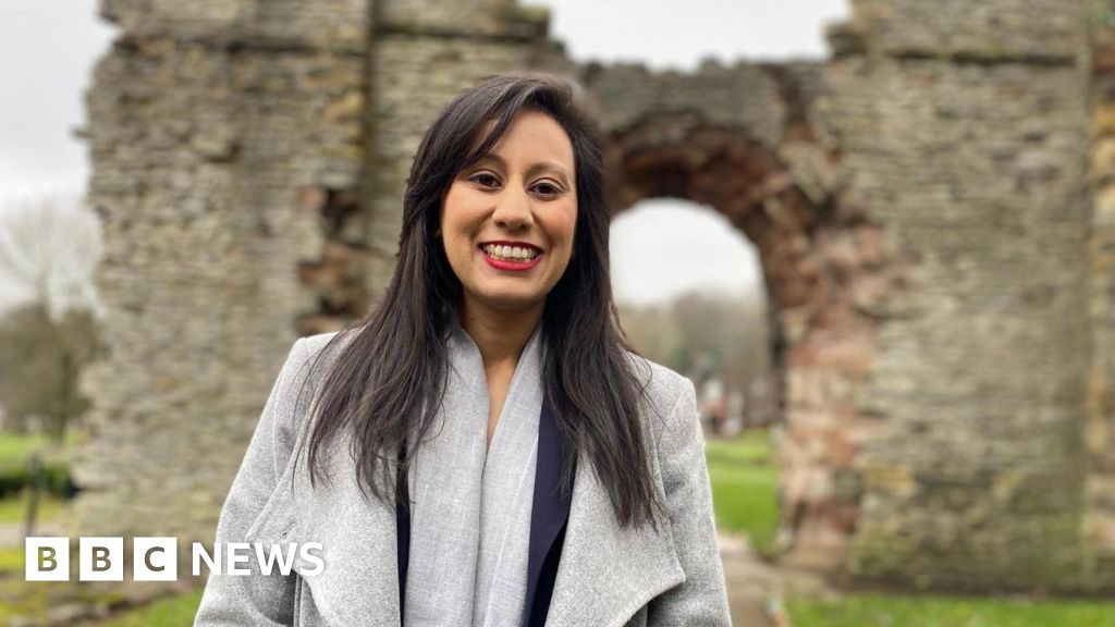 Dudley MP proud to lead first incontinence debate in Commons