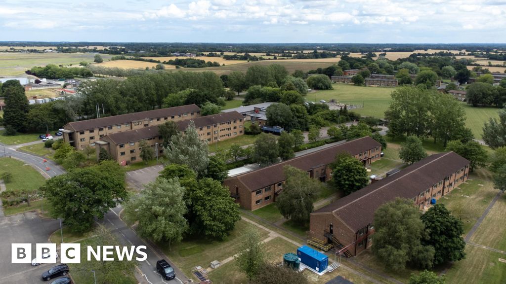 Asylum sites to be expanded as ministers bid to end hotel use