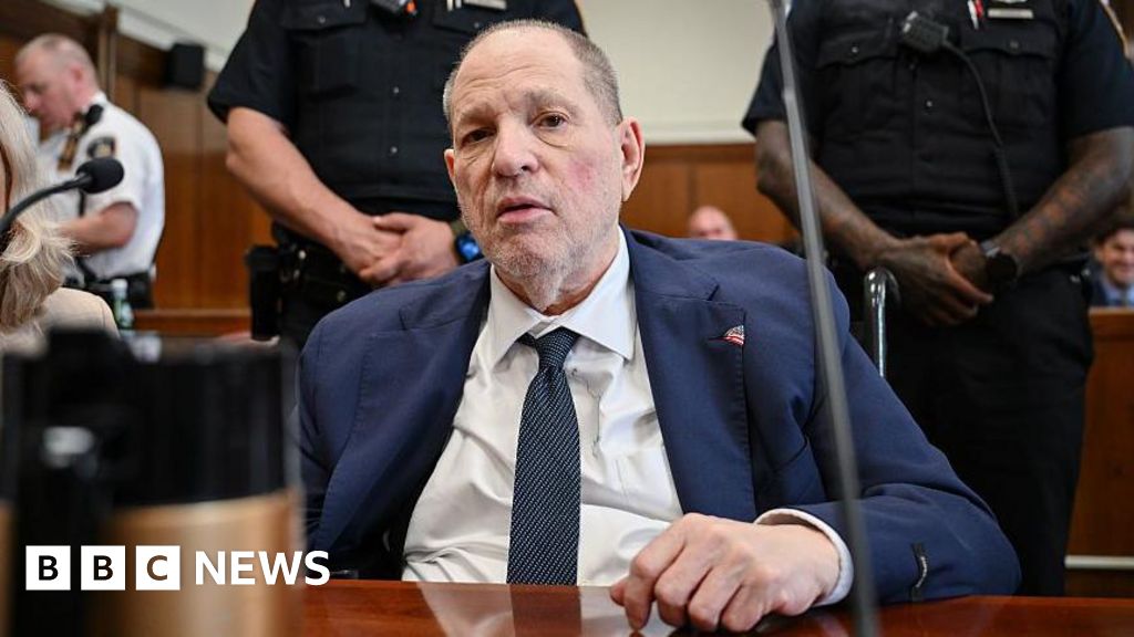 Mistrial declared in Weinstein case over rape charge