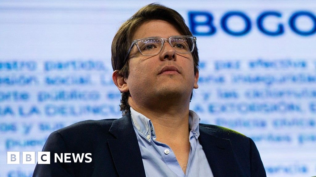 Miguel Uribe: Colombian senator in 'extremely critical condition' after being shot