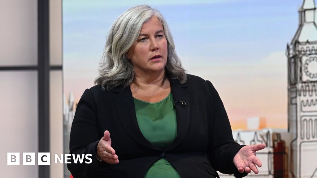 We're looking at further online rules, says minister