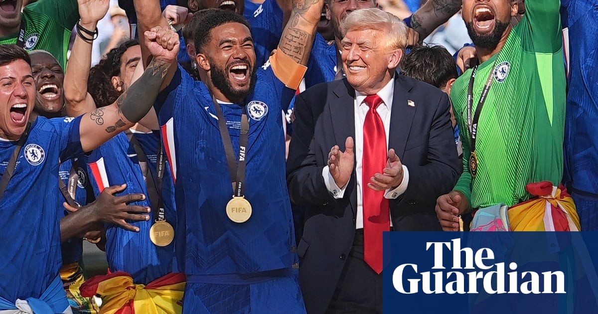 Trump front and centre for Chelsea's trophy lift in Club World Cup – video