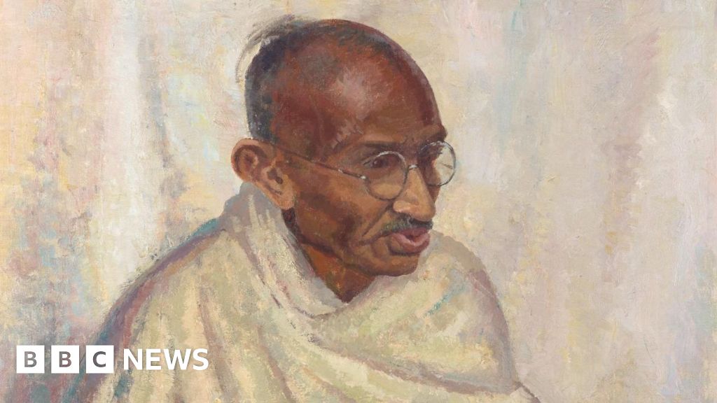 Rare Gandhi oil portrait sold for more than $200,000