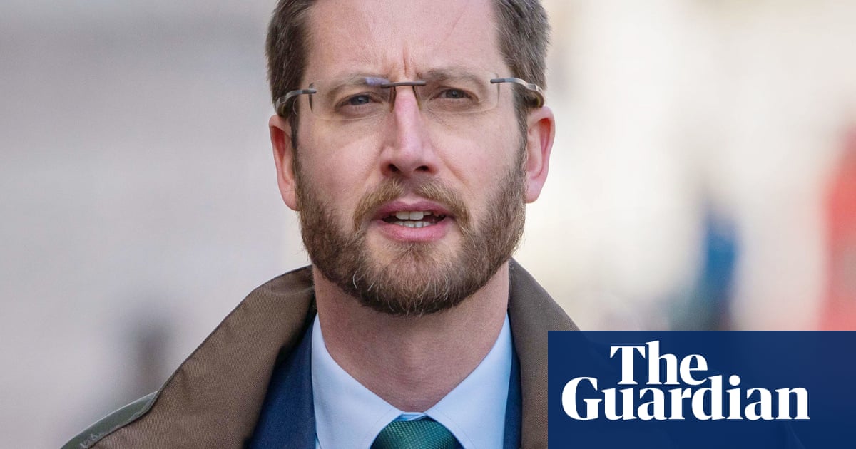 Former UK civil service chief calls Xi Jinping a ‘dictator’ over plans to reunify Taiwan