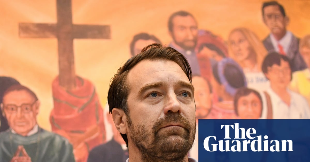 Top human rights group leaves El Salvador after threats made by country’s president