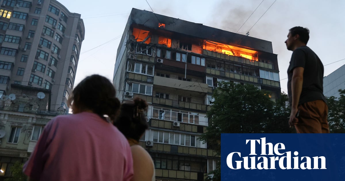 Russia bombards Kyiv in huge wave of strikes – video