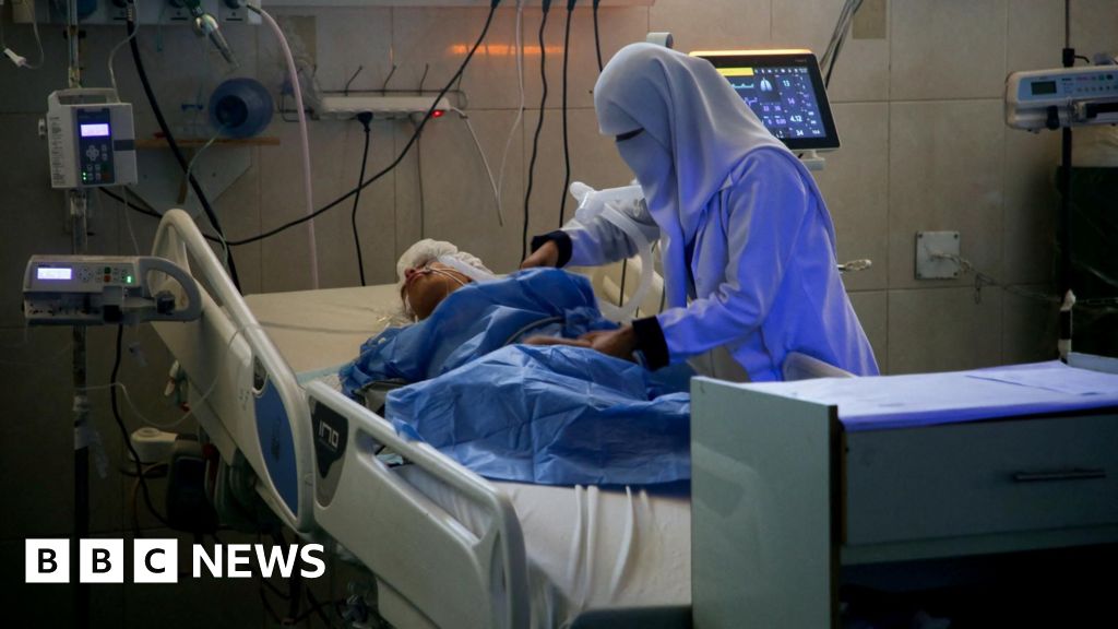 Gaza's largest functioning hospital facing disaster, medics warn, as Israel widens offensive