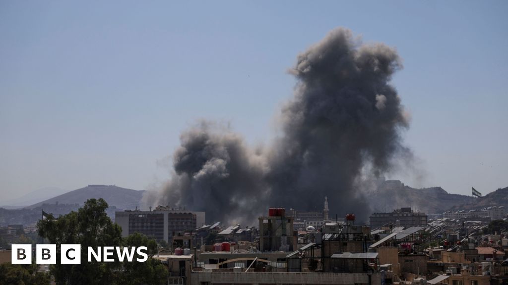 Syria: How a day of bombing unfolded in Damascus