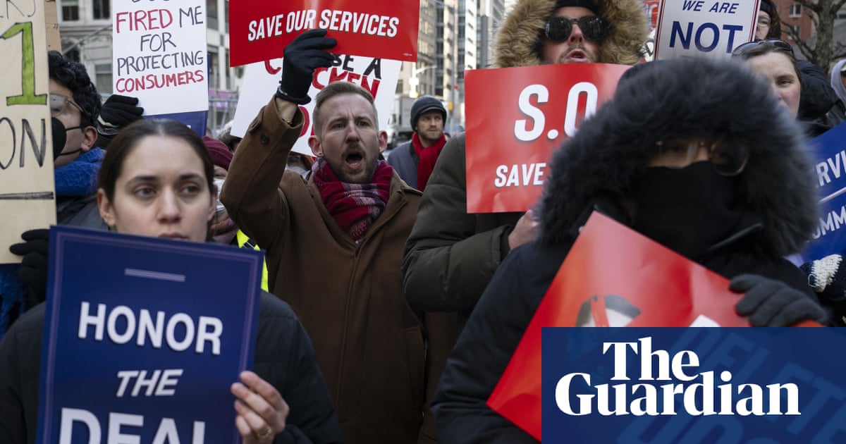 US supreme court clears way for Trump officials to resume mass government firings