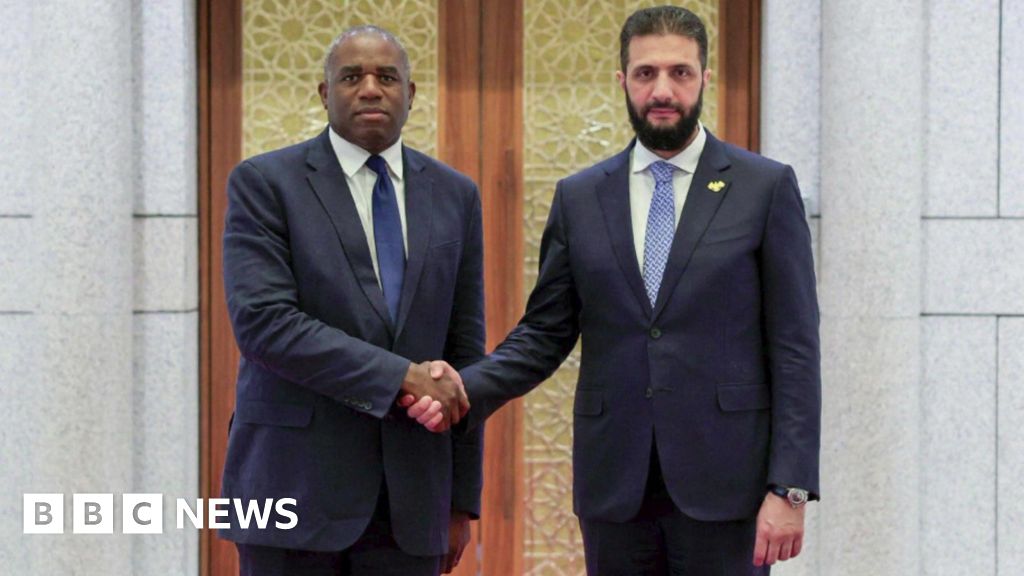 David Lammy first UK minister to visit Syria since 2011 uprising