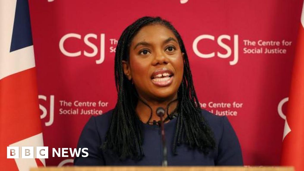 Kemi Badenoch to reshuffle Tory shadow cabinet