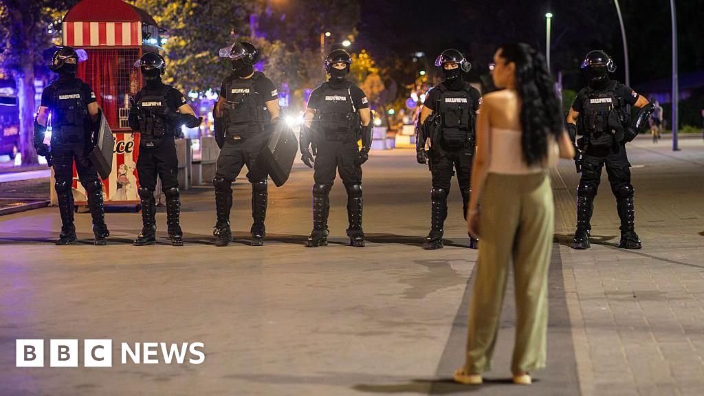 Roadblocks replace rallies as Serbian protesters demand new elections