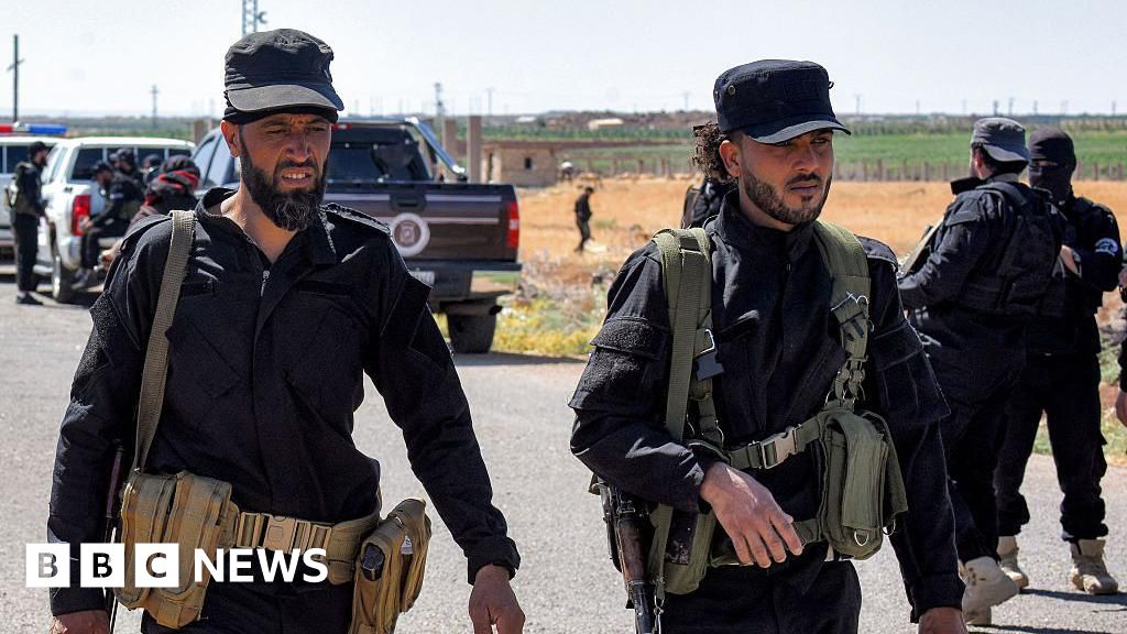 Syria: Clashes between Druze and Bedouin in south kill 30