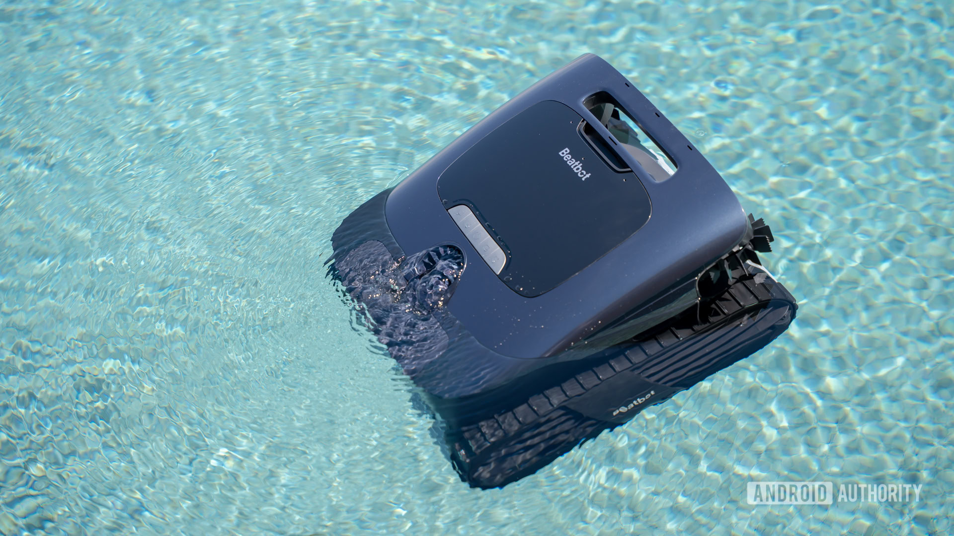 Beatbot AquaSense 2 Ultra floating on water 2