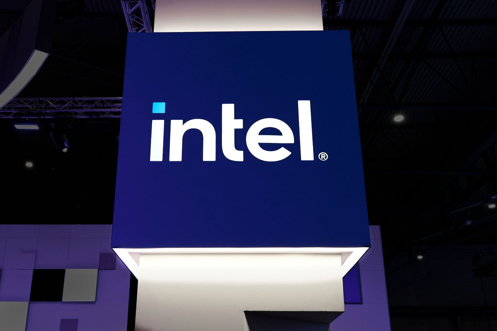 Intel remains to draw back on its production tasks