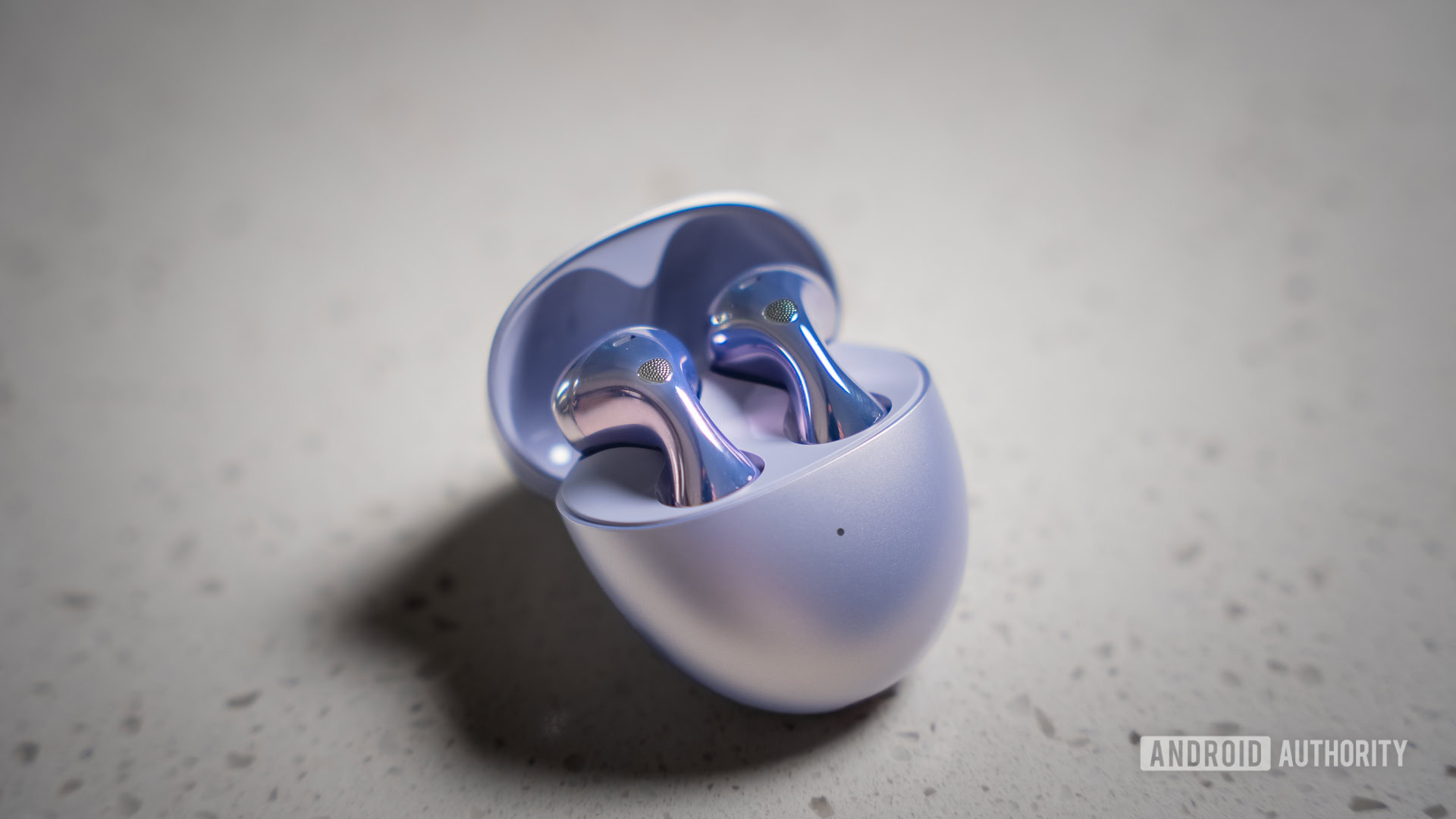 I replaced my AirPods Pro with $130 HUAWEI earbuds, and I didn't want to go back