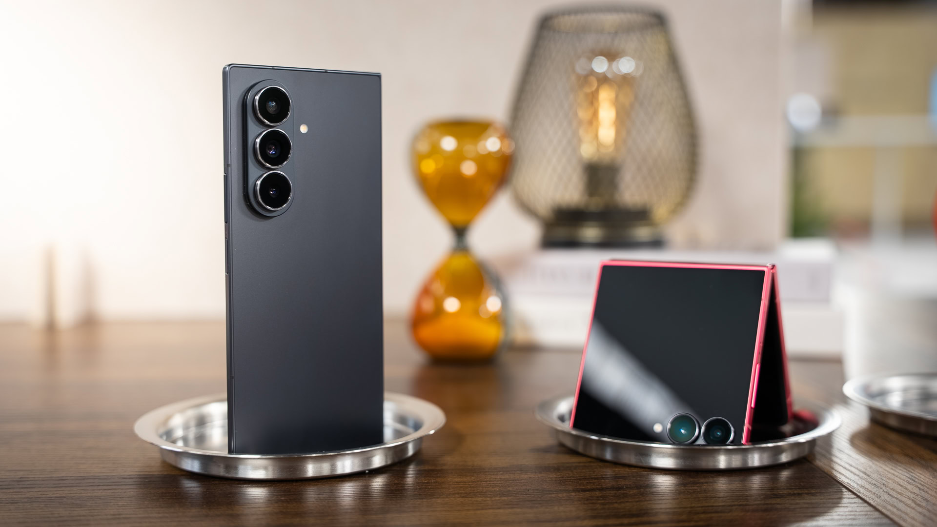 Samsung Galaxy Z Fold 7 & Z Flip 7 6