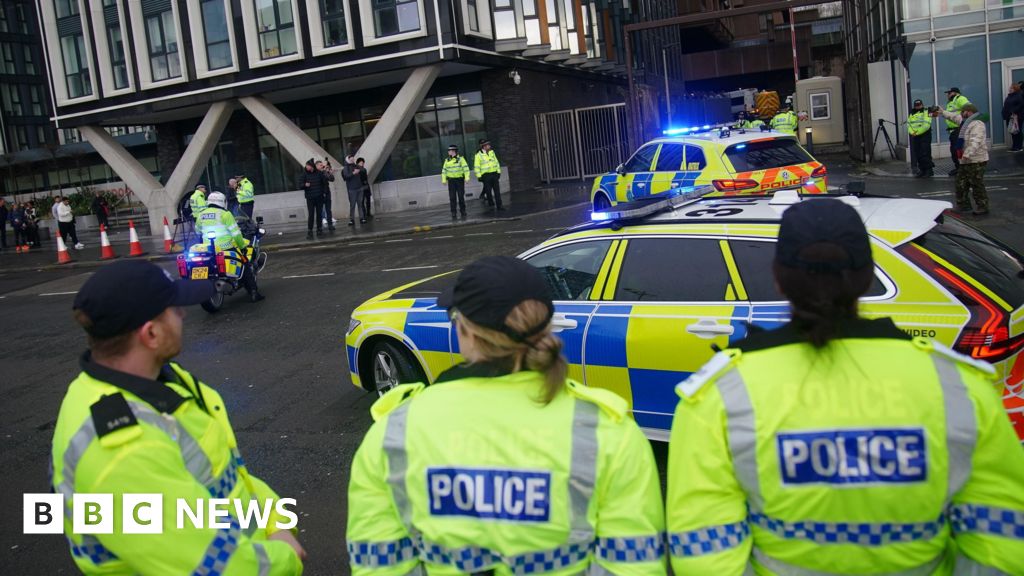 New criminal offence to target violence-obsessed suspects earlier