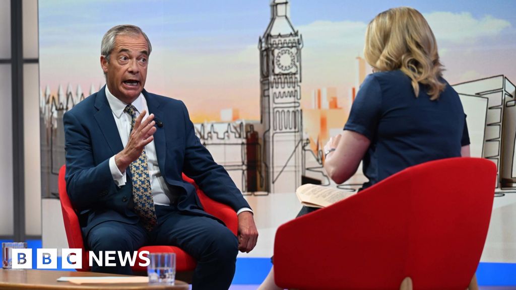 Reform councillors obstructed by officials, Farage says