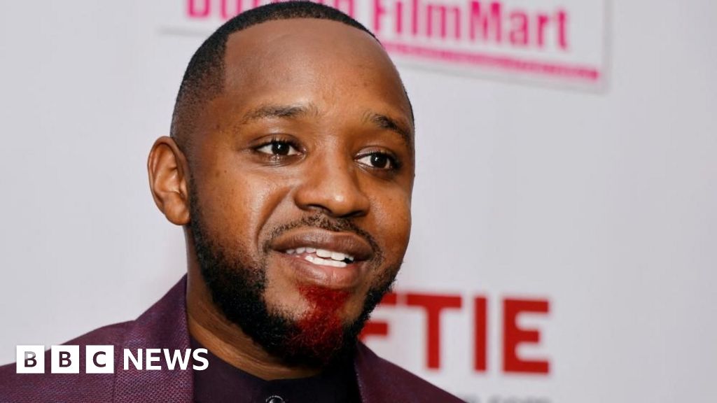 Boniface Mwangi: Kenyan activist faces terrorism charges over protests