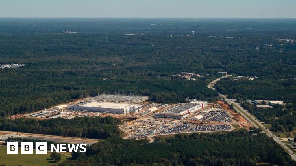 'I can't drink the water' - life next to a US data centre