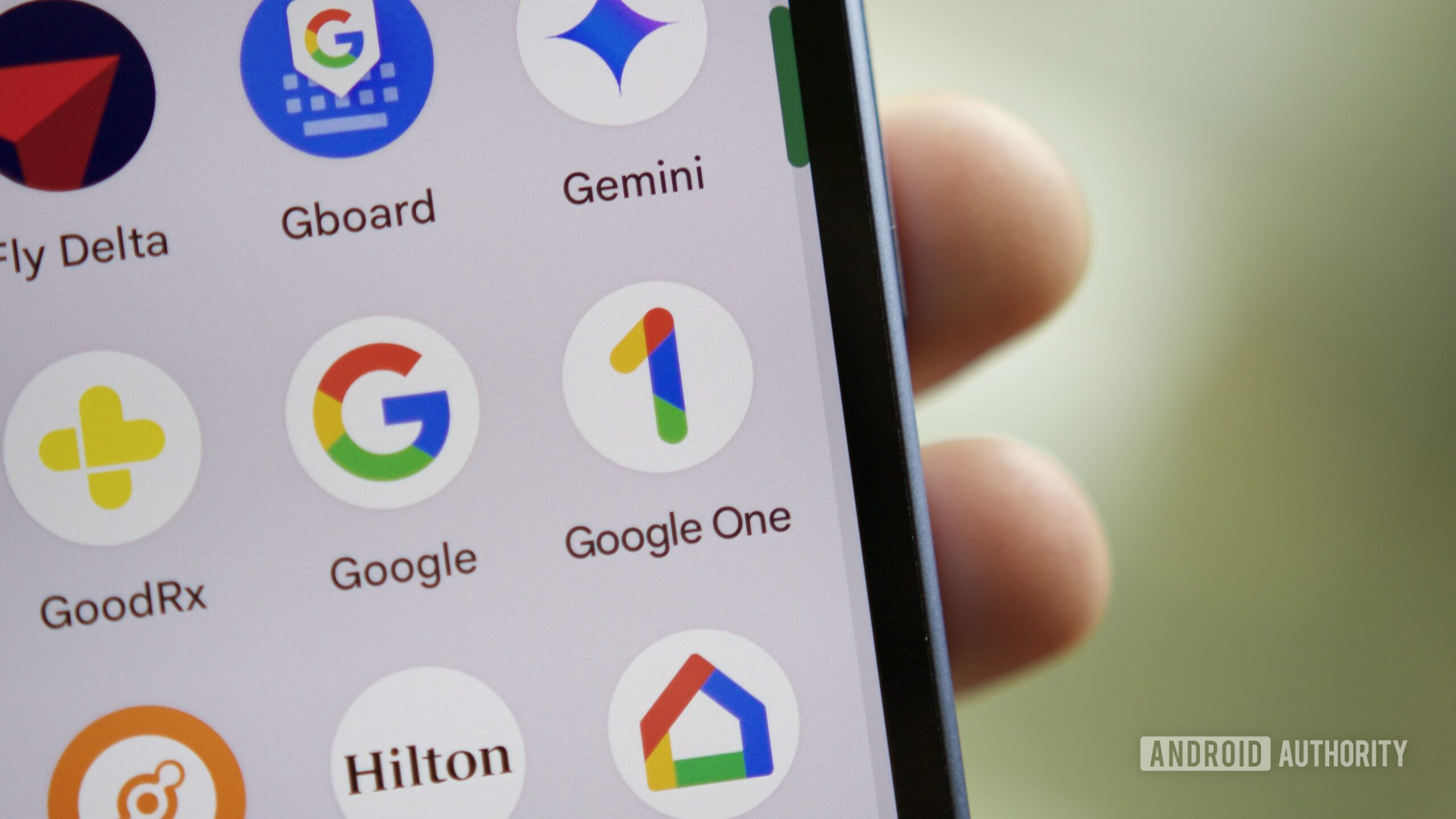 Google One app icon on a Pixel phone.