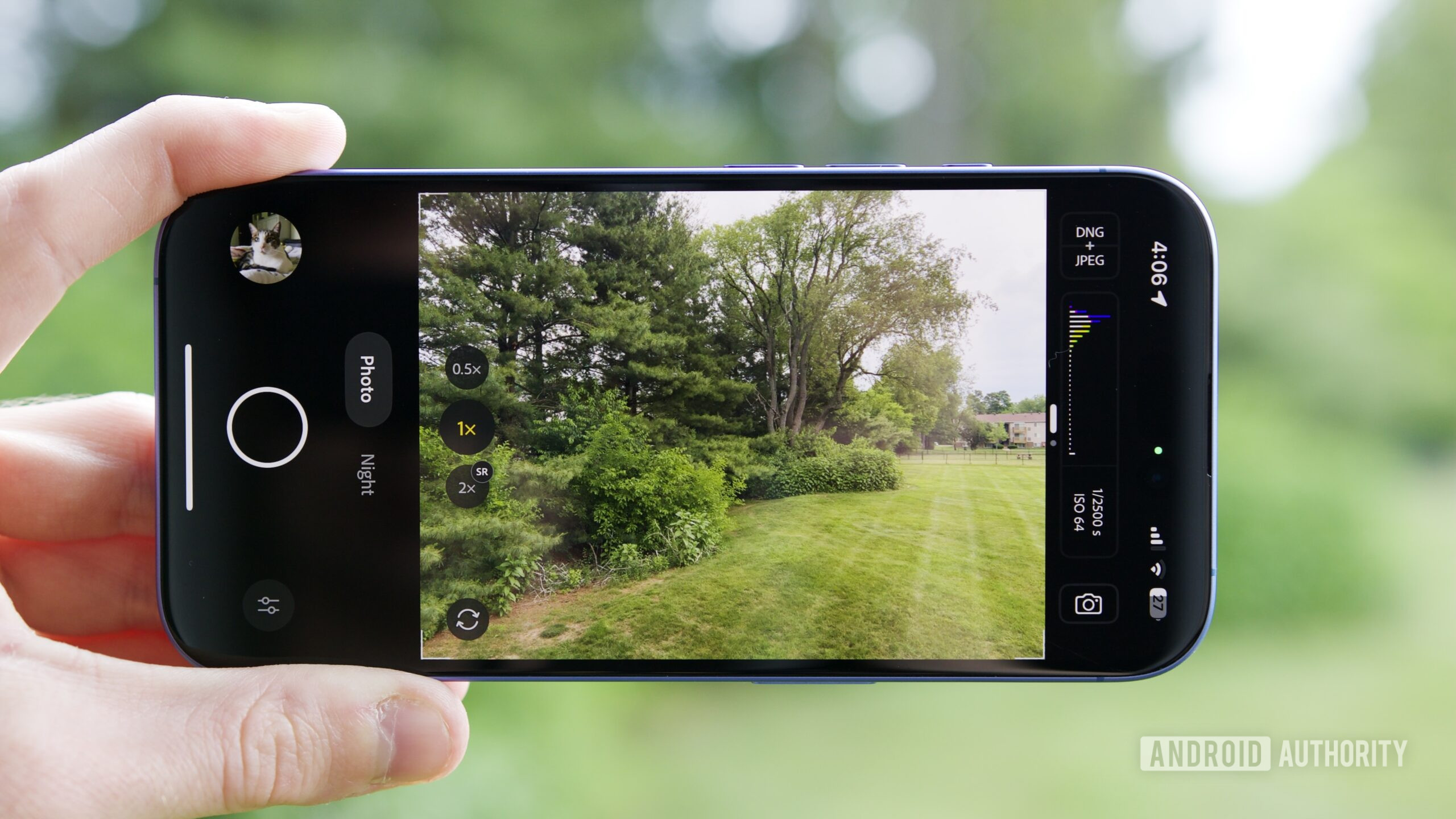 The Indigo camera app running on an iPhone.