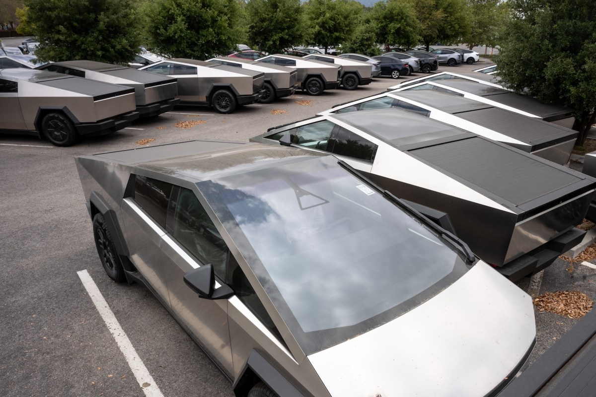 Tesla earnings took down by dropping EV sales and regulative credit scores